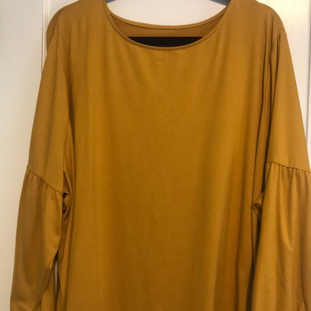 Mustard color top